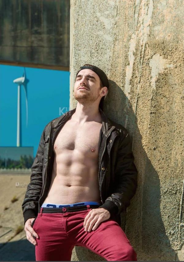 Whoseman-5-補教型男外師-Maxime